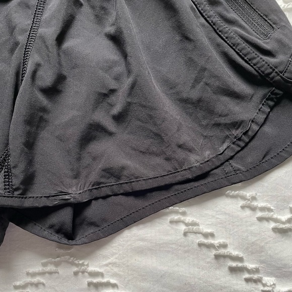 lululemon shorts - Picture 5 of 5